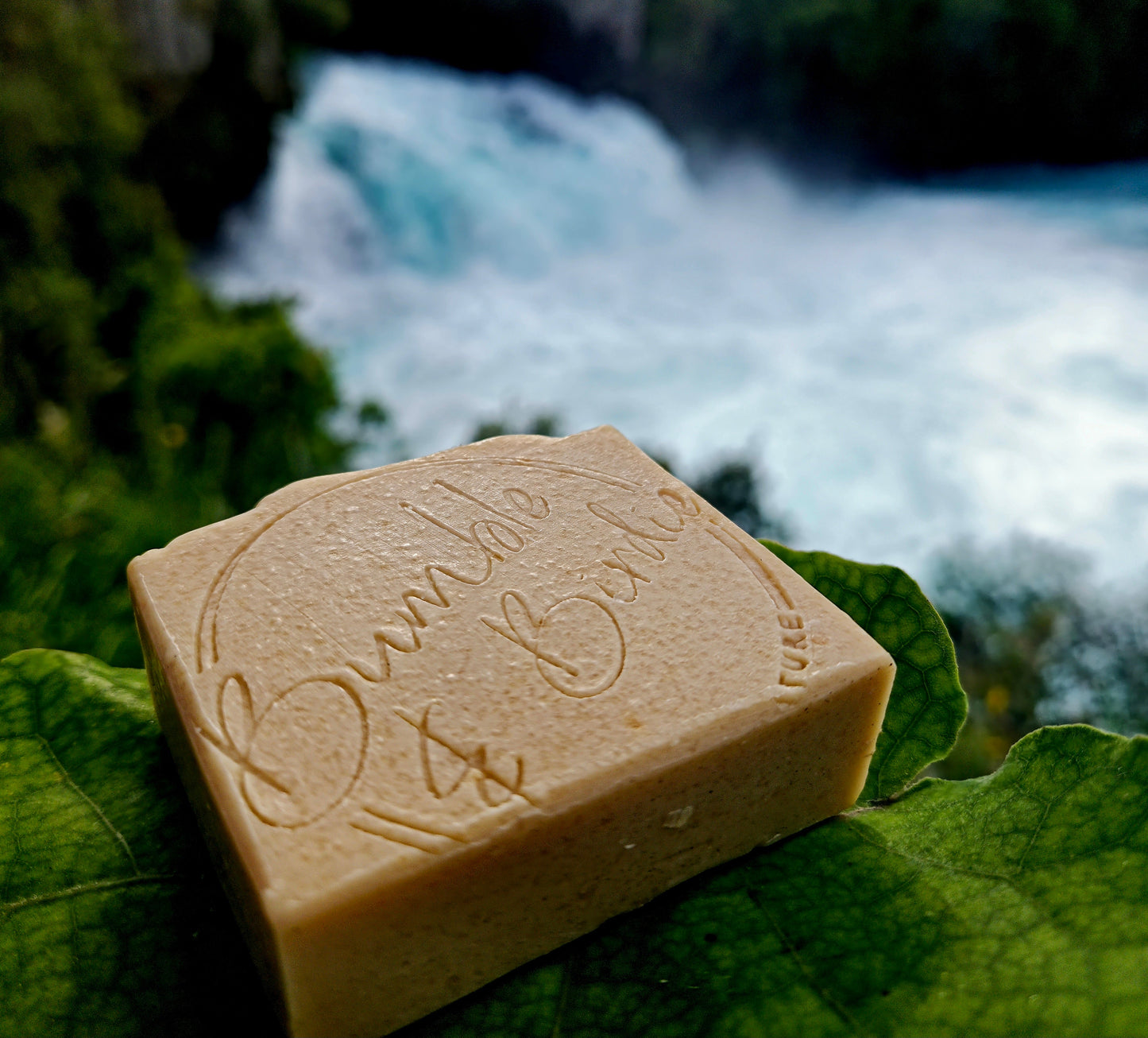 Sweet Eruption | Mānuka Honey & Opepe Fresh Milk Polishing Bar